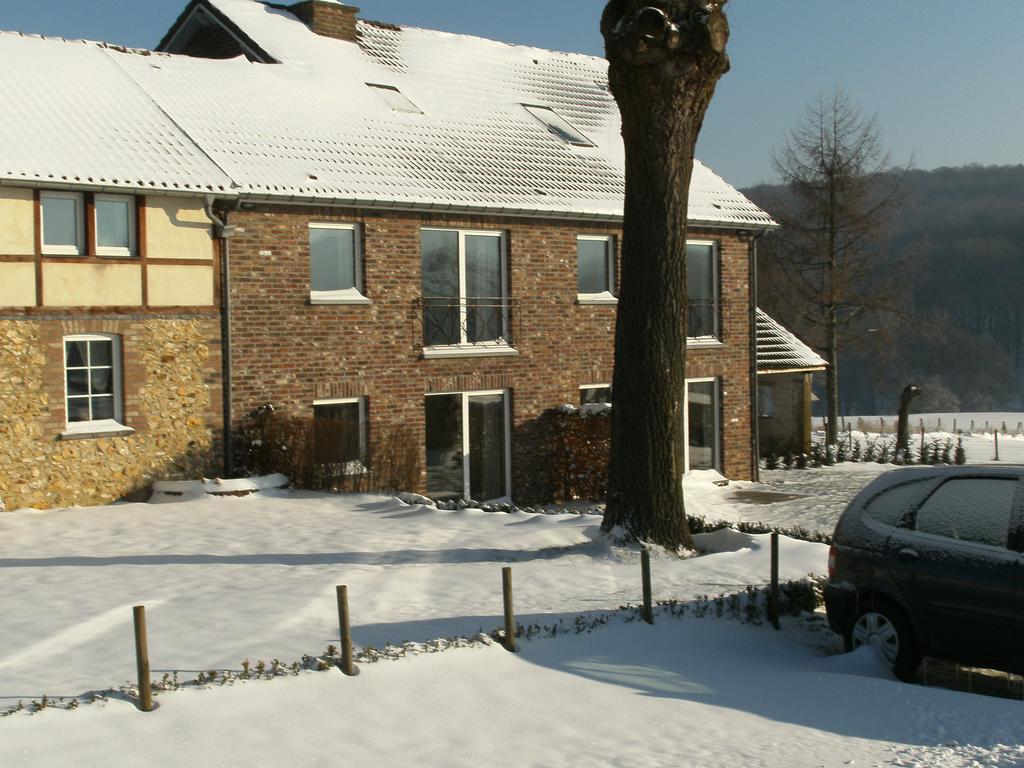 'T Gulpdal Hotel Voeren-Teuven Kültér fotó